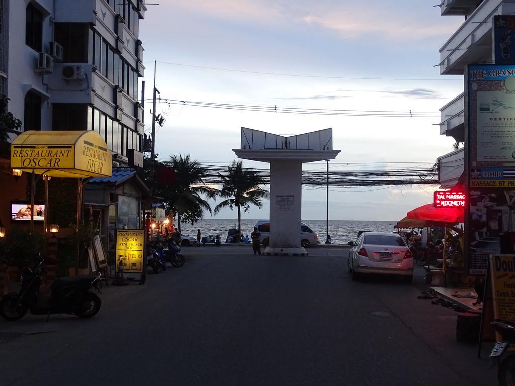 Jomtien Sunset Guesthouse Exterior foto